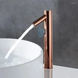 Rubinetti del lavandino bagno sensore a infrarossi il bacino tap a rubinetto intelligente bacino di rosa induzione in oro rosa grifo washbasin moderno rubinetto batteria moderno