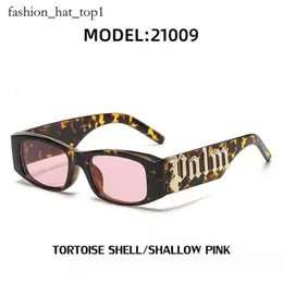 طري إطار صغير من زاوية النخيل الوردي 2024 New European and American Punk Fashion Angels Sunglasses Classes 5319