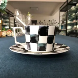 Muggar Creative Ins Black and White Bone China Coffee Cup Saucer Office Home Afternoal Tea doft Mugg