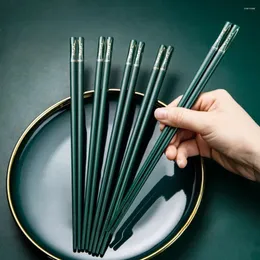 Essstäbchen 5 Paar Legierungshitze-resistente Nicht-Schlupf-Chopstickschinesische Hauskochkochkochkochbaum pro Person Sushi Sticksdishwasher Safe Safe