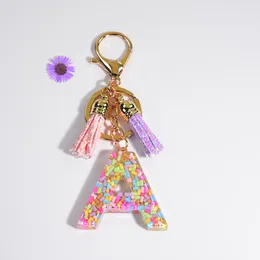 Keychains Letter Soft Ceramic Filled Harts Keychain Fashion English Sequin Tassel Handväska Charm Tillbehör