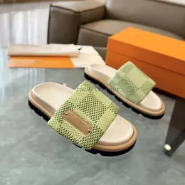 Tasarımcı Havuz Yastığı Moda Terlik Plajı Vintage Sandal Güneşli Slayt En Kaliteli Platform Yaz Erkekler Slipper Kadınlar Düz Ayakkabı Katır Çiftleri Yastık Hediyesi 4.9 05