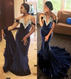Stylish Off Shoulder Poaded Mermaid Evening Dresses 2019 Sexy V Neck Crystal Navy Blue Velvet Abendkleider Prom Gowns1545465