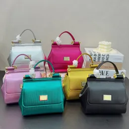Luxus -Designer -Tasche Mode Frauen Handtasche Schulter Cross Lod Bag Leder elegante Hingabe Lady Bag