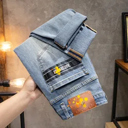 Mäns jeans vår sommar tunna män smal fit europeiska amerikanska cdicon high-end märke små raka byxor q9576-01