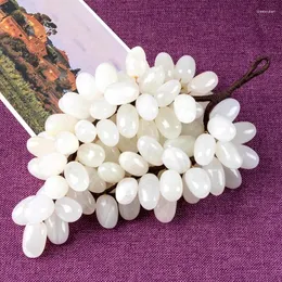 Decorative Figurines Natural Lucky Crystal Jade Grape Marble Stone Ornaments Nordic Home Decoration Accessories Modern Crafts Gift Living