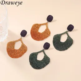 Dangle Ohrringe Drawye Strass für Frauen Geometrische amerikanische retro elegante Schmuck glänzende Böhmenparty Einfache Arette de Mujer