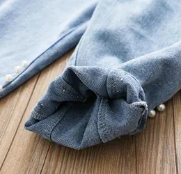 Babyinstar 2020 Yeni Varış Mavi Kotlar Çocuklar İçin İnci Tasarım Çocuklar Moda Tarzı Denim Pantolon Toddler Kızlar Gevşek Pantolon LJ2008192194564