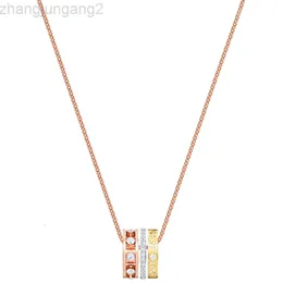 المصمم Swarovskis Jewelry SHI JIA 1 1 قالب أصلي الحب ثلاثة ألوان ثلاثة حلقة نقل حلقة قلادة أنثى سلطة ذوي طوق بلوري