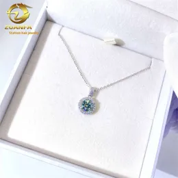 S925 Sier Inlaid Blue Green Moissanite Diamond Красочное женское микроинкультированное ожерелье с полным цветом огня и прохождение тест на бриллиантовую ручку