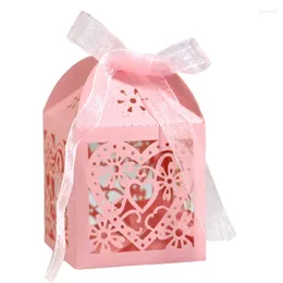 غلاف هدية 50pcs عاشية زهرة عاشق Herat Laser Cut Favors Hompts Box Hollow Candy Boxes with Ribbon Baby Shower Excing Decor