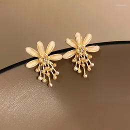 Orecchini penzolanti Fiore di moda coreano per donne petali acrilici con mini perline di strass