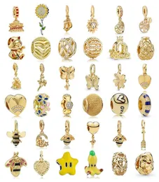 925 Silver Charm Pärlor Dangle Gold Color Lucky Cat Bee Pineapple Diy Bead Fit Charms Armband DIY smycken Tillbehör3420300