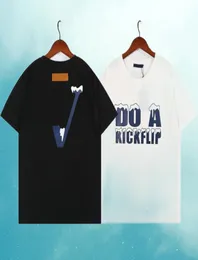 디자이너 men039s T 셔츠 Tshirt 럭셔리 클래식 편지 Do A Kickflip Snow Print Tshirts Tshirt Womens Simple Casual Cotton Tee 2811310