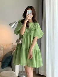 Grüne Mutterschaft Sommerkleidung Mode plus Größe Schwangere Frau Kleid Puffarm Rüschen Patchwork O-Neck Schwangerschaftskleider 240408