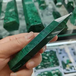 Figurine decorative 1pcnatural Stone Malachite Crystal Tower Wand Point Chakra Meditazione spirituale Reiki Feng Shui Decorazione della stanza Guarigione