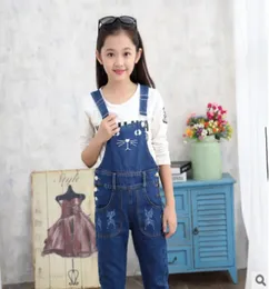 Jeans de jeans de jeans de meninas 2021 Novo verão Children039S Personalidade de moda Bordado de gato Suspender Calças Blue Color LY8018148