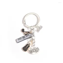 Keychains Music Keychain Notes Keyboard Guitar Score Piano Key Ring Pianist Teacher Chains For Women Men DIY Handmade Jewelry Gifts