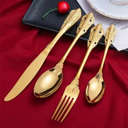 Dinnerware Define Spoon Creative Spoon Western Tableware Restaurant Baseado em aço inoxidável Faca de aço de aço de 16 peças Set Antique Relief