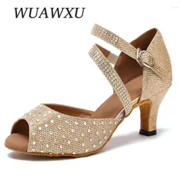 Scarpe da ballo natasha2024 latino con diamante inserita sandali sociali di un tallone medio di alta moda