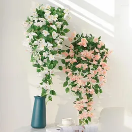 Dekorative Blumen 2pcs künstliche Kirschblüte Hängende Rattanblume für Wandpflanzen Hintergrund Hochzeitsstrauß Haus AL Office Bar