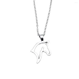 Anhänger Halskette 1pcs hohle Pferdekopf Charme Halskette für Frauen Erkenntnisse Schmuck handgemachte Kette Länge 43 5 cm