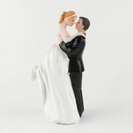 Decorative Figurines Bride And Groom Figures Home Decorations Sculptures FigurinesDesk Accessories Bedroom Study Wedding Party Celebration