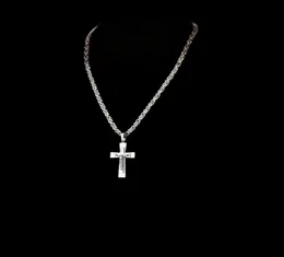 Katolska Crucifix Pedant Halsband Guld rostfritt stål halsband Tjock långhalsfria unika manliga män modesmycken Bibelkedja Y4496892