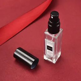 2024 4 ml/5 ml mini perfum butelki z sprayem szklanym sprayem rozpylająca przenośne przenośne perfumy Punkty butelki Bottling Krople - dla mini