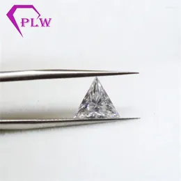 Lux Diamonds Cena Triangle Moissanite 0,4 karat 4,5 mm Test kolorów Pozytywny dla kolczyków łańcucha pierścieni bransoletki z biżuterii Provence