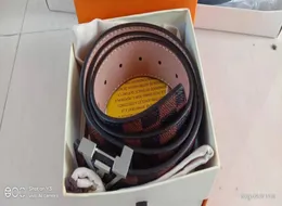 Cinturão de qualidade de hardware de vários hardware para homens e mulheres varejo de LVBelts inteiros bem -vindo aos clientes sem caixa fyjrf1590164