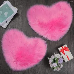 Mattor 2st Fluffy Faux Area Rug Love Heart Shaped Room Carpet For Home Living Soffa Golv Bedroom Mat Decor