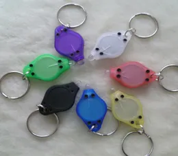 LED Beyaz Işık El Flashlight Keychain 7 Kabuk Renkleri LED Işık Mini Anahtarlıklar 22000MCD El Feneri Elektrik Torçu Anahtar Yüzük Facto2706798