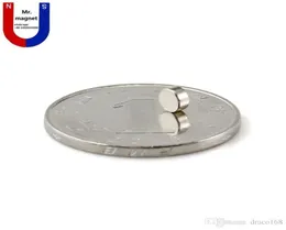 300pcs D4mmx2mm Magnes D4x2mm Magnes 4mm2mm N35 Magnet 42 D42 Magnet stały 4x2mm Rare Earth 4mm x 2mm Magnet 4x2 Magnet2061974