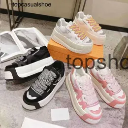 Lavinss Levin Curb Heidi Snatch Sneakers Sinner Sinner Naked Sneakers Kosa Casual Sapatos Hyde Designer Slider Plataforma Tamanho Top Missa 35-40 34Q0