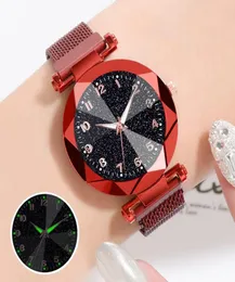 Нарученные часы Женщины красные смотрят модные звездные магнитные браслет из нержавеющей стали Quartz Zegarki Damskie Montre Femme1533554
