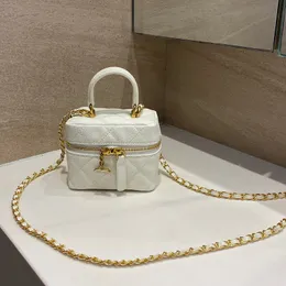 Havyar el mini makyaj çantası tasarımcı kadın omuz çantası deri elmas ekose altın gümüş donanım metal cc küçük kolye matelasse zincir crossbody çantalar cüzdan 12cm
