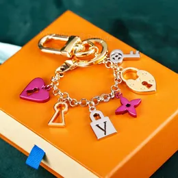 Дизайнерские сумки для ключей цепочка AccessRies Key Buckle Кольцо кольца кошелек держатель мешочек для мужчин женщины роскошные буквы подвесной декор ключи