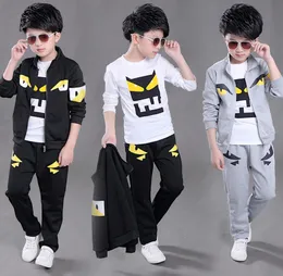 2019 Frühling 3pcs Kinderkleidung Big Boys Jacke Copfhosen Tracksanzug Kinder Sport Sport Außenbekleidung Langarm Tshirt Tops Trous9003149