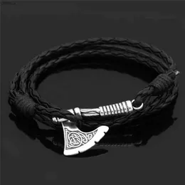 Andra armband Mens Viking Celtic Wolf Raven Axe Armband Odin Symbol Scandinavian Rune Charm Leather Rope Armband Male Norse Amulet Jewelryl240415