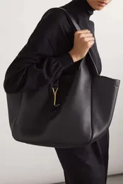 10A Bea Tote Bag Designer Bag Кожаная сумка для пакета ковша сумочка кошелька большая емкость Женщины с перекрестными вечерними пакетами черные кошелек роскошные большие сумки для покупок 50 см.