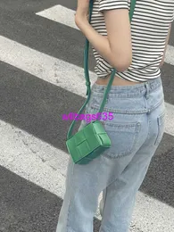 ●大人気【Hieta】Becky Bag ★送料・関税込★ DHgate.com:Leather Shoulder Bags BottegvVenet Designer Bags