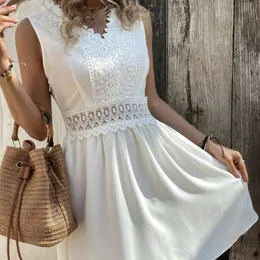 Vintage White Lace Dress Women Summer Sexy Hollow Out Backless Cotton Elegant Fashion Jacquard Ruffles Mini Vestidos 240415