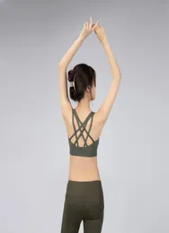 Nakedfeel Fabric Antisweat Pro Training Yoga Fitness Bras Crop Tops 여성 강출 충격 방지 스포츠 브라 Top3413894