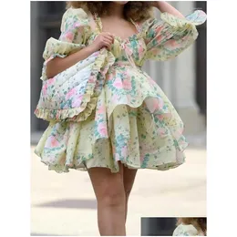 Basic Casual Kleider Boho inspirierte Blumendruck Rüschenstufe Frauen Kleid Mini Baumwolle Squre Hals Langarm Party Retro süß für Tropfen Dhlri