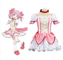 子供たちはアニメのキャラクター綿服のテーマ衣料品3902967をロールプレイする