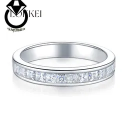 Lokkei Trendy 925 STERLING Gümüş 2*2mm Prenses Kesim Moissanite Taş Yarım Sonsuzluk Kare Tenis Yüzüğü