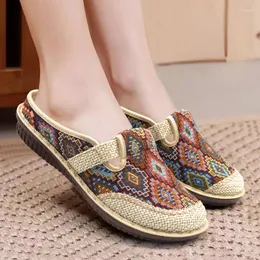 Hausschuhe Maogu ethnischer Stil gesticktes Leinen atmungsaktive chinesische Frauenschuhe Outdoor Outdoor Casual Schuh Frauen Zapatos de Mujer 41