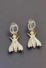 Novo 2022 Fashion Charm Earrings Diamond Bee Silver Plated Designer Brincos de Luxúria Jóias para Presente de Casamento de Partimento1905637