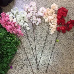 Flores decorativas Artificial 50 Branchlet Simulação de alta qualidade Flores de cerejeira Planta estilo japonês de casamento falso decoração